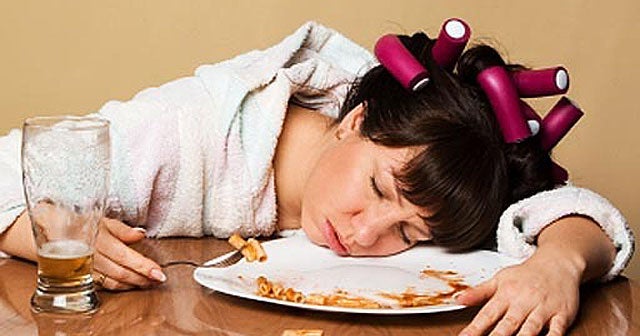 Study Sleeping less may mean you'll eat more CBS News