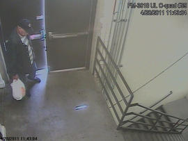 Pipe bomb found at Colo. mall, FBI seeks person of interest caught on camera