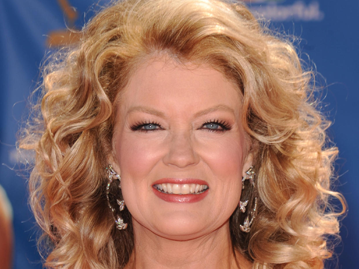 Mary Hart Ends 