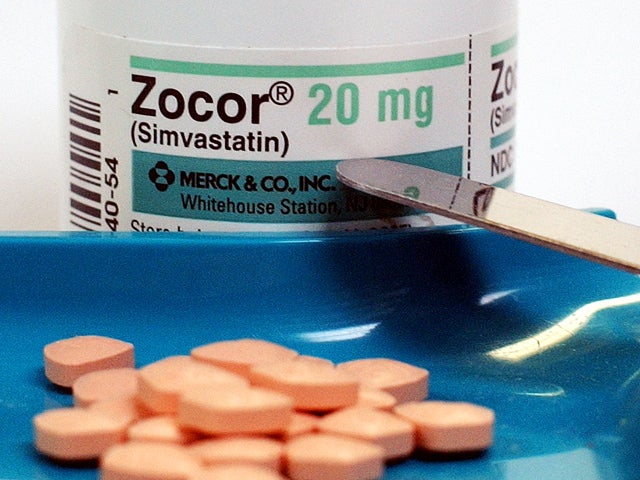 Cholesterol drug Zocor (simvastatin) dangerous at high doses, FDA says