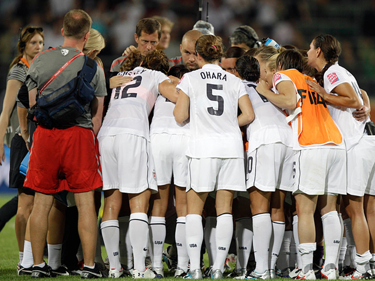 2011 U.S. Women's Soccer - Photo 14 - Pictures - CBS News