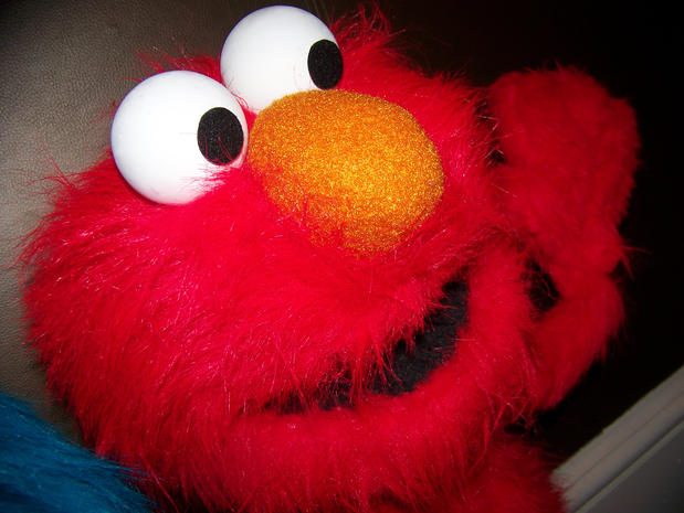 Elmo Beloved Characters That Endure Pictures Cbs News 9011