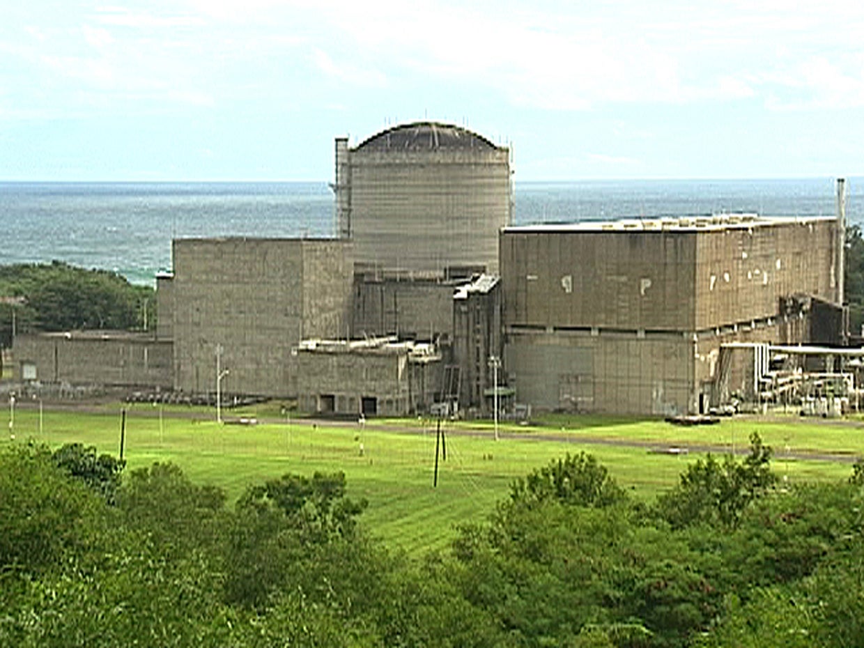 Nuclear power plant tour CBS News