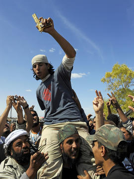 Qaddafi gun sirte