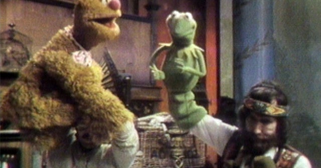Kermit & Miss Piggy Before "The Muppets" movie CBS News