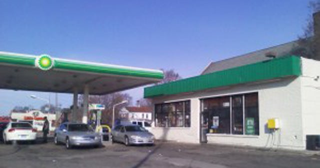 Deadly shooting allegedly over price of condoms at Detroit gas station