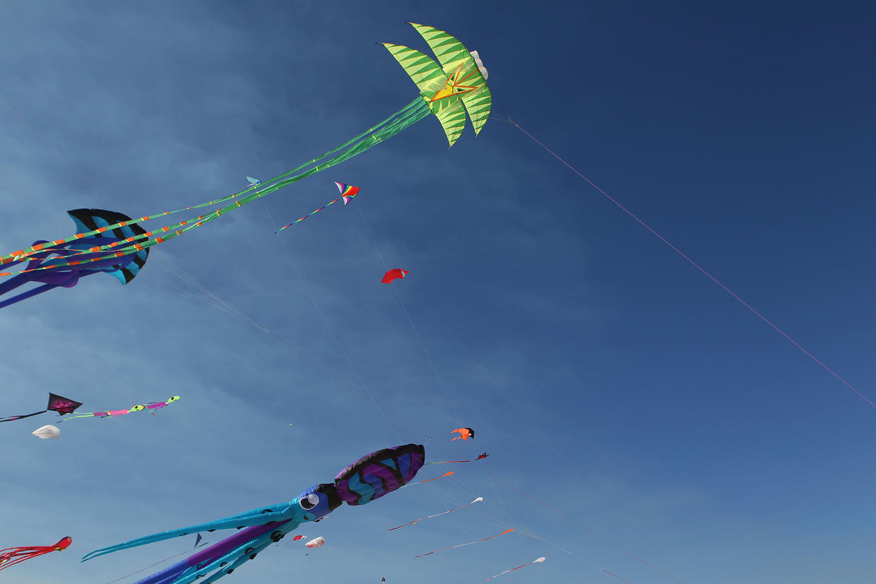 Australia's largest kite flying festival Photo 8 Pictures CBS News