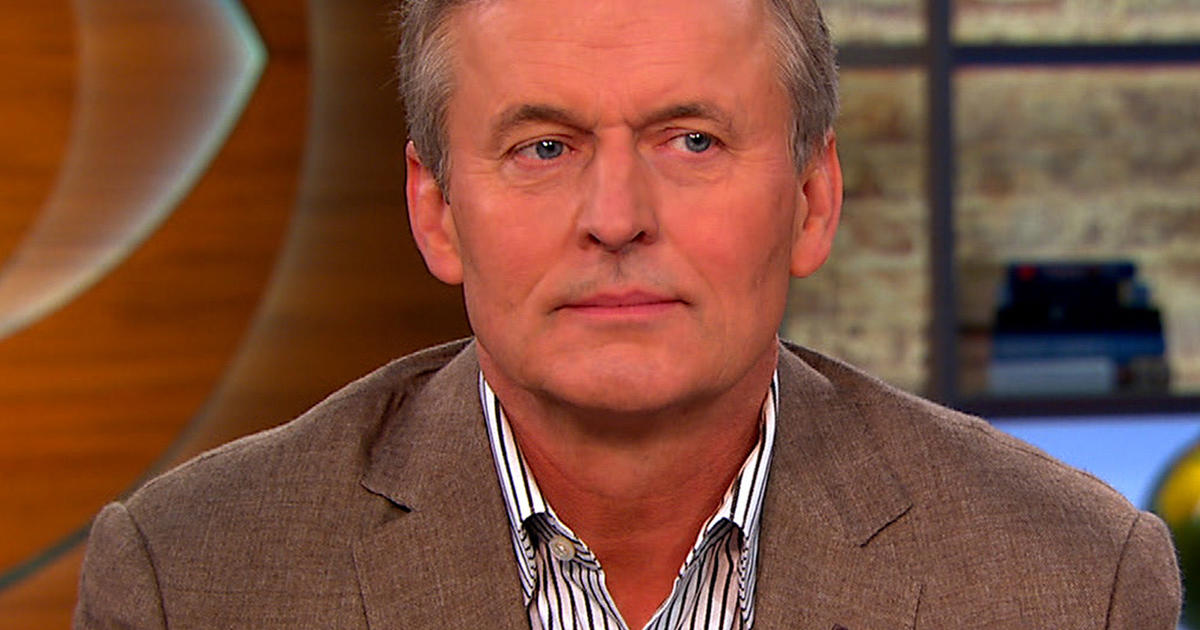 John Grisham Talks Quot The Racketeer Quot Who May Play In