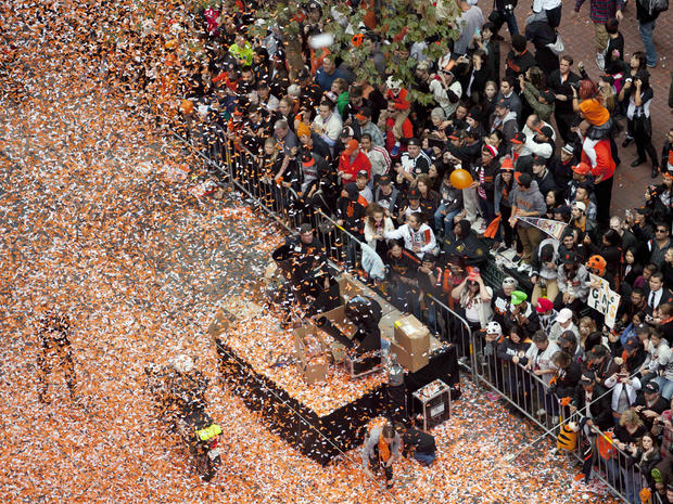 San Francisco Giants World Series Victory Parade - Photo 8 - Pictures ...