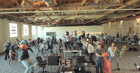 The Harlem Shake Is A Ridiculous Trend And We Love It Cbs News