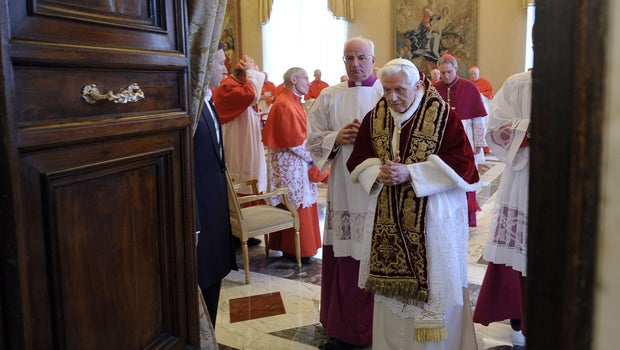 pope benedict xvi to resign this month cbs news