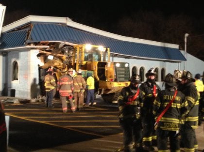 Frontend loader crashes into diner; no accident, say N.J. police CBS