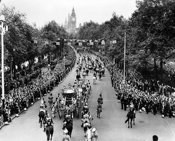 The Coronation of Queen Elizabeth II - Photo 5 - Pictures ...