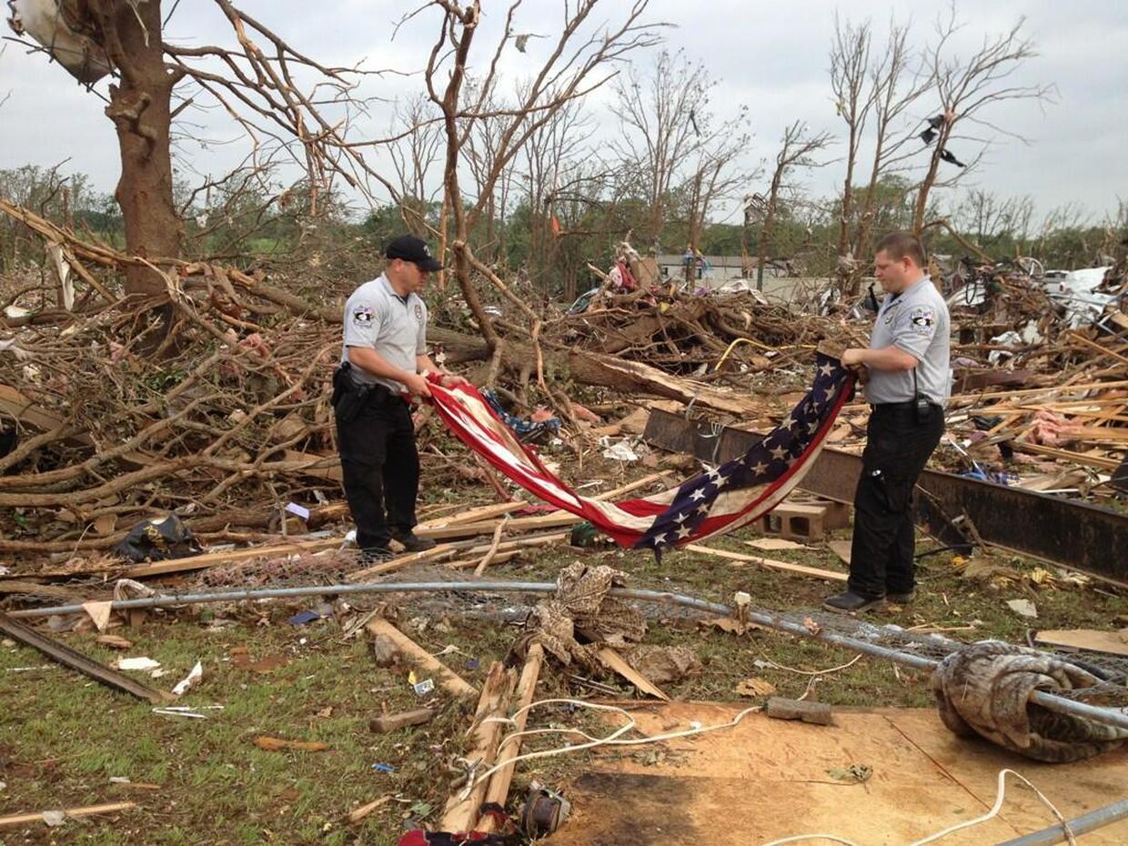 Massive tornado hits Oklahoma Photo 35 Pictures CBS News