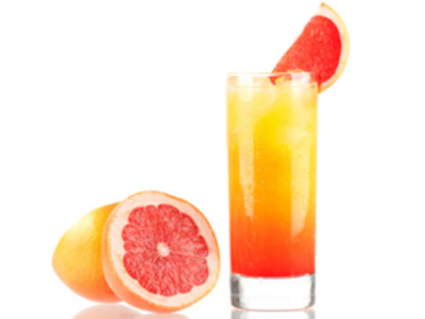 Skinny Gin and Grapefruit Cocktail 