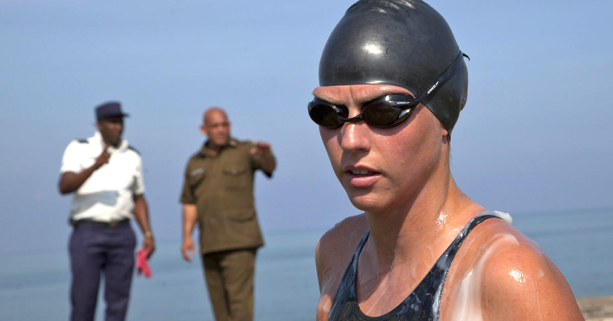 australian-begins-swim-from-cuba-to-florida-cbs-news