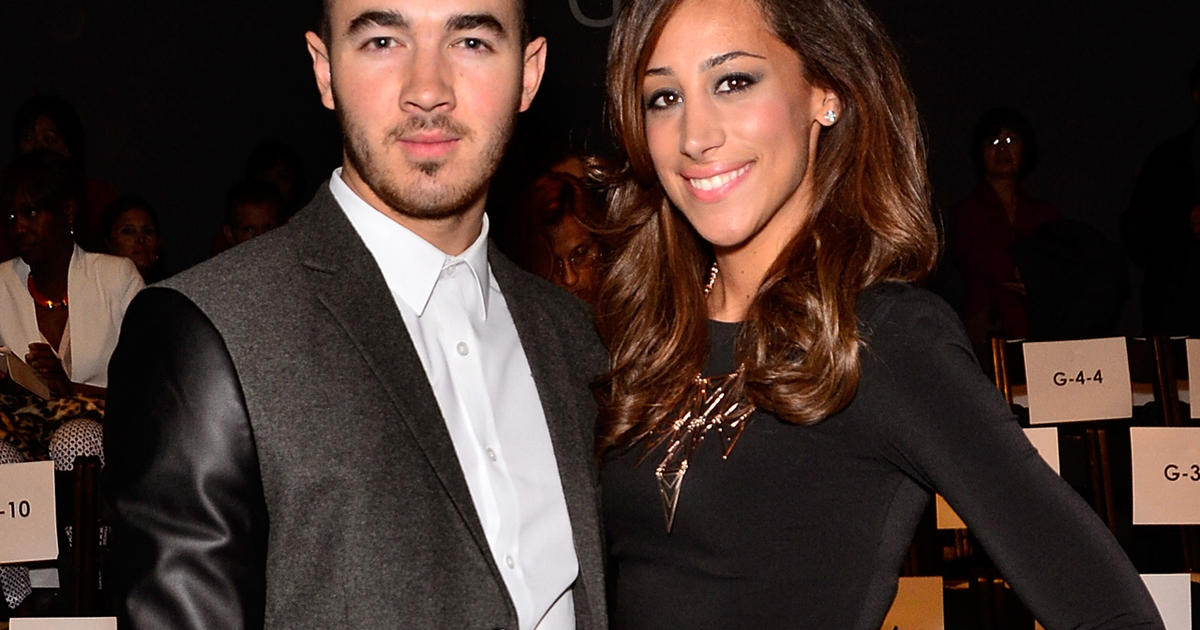 Kevin Jonas and Wife Danielle Expecting Baby No. 2—See the ...
