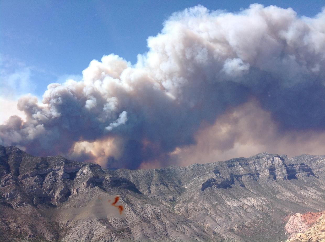 Wildfire burns near Las Vegas - CBS News