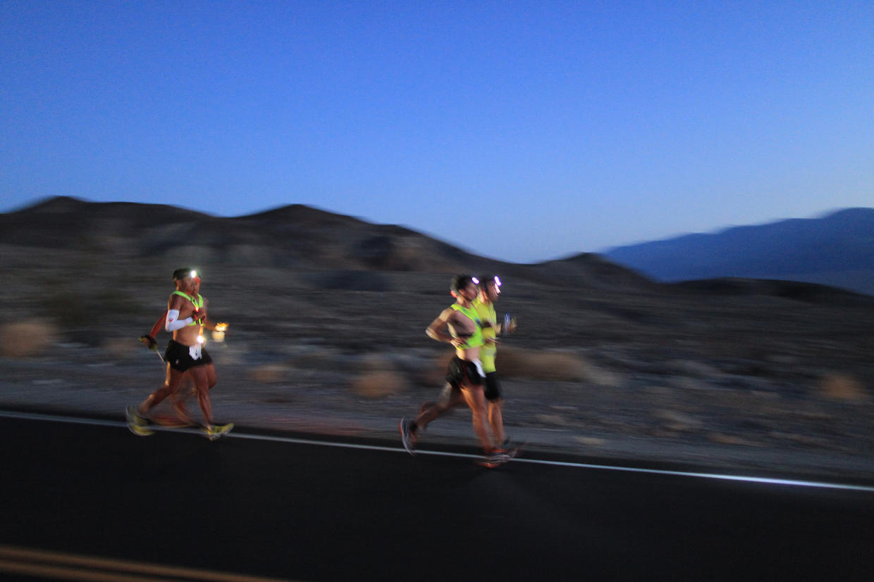 Death Valley ultramarathon Photo 12 CBS News
