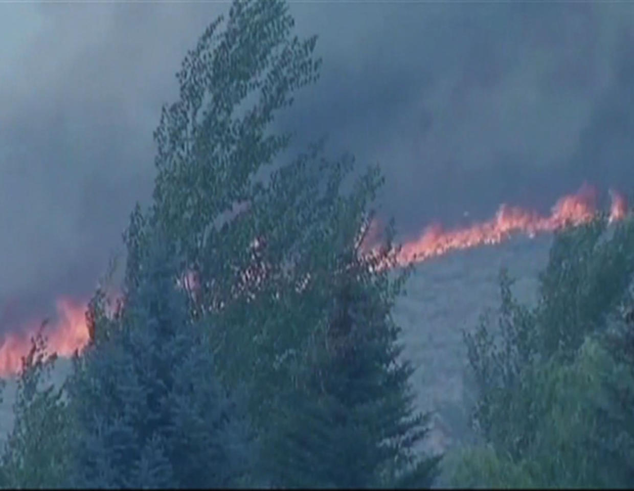 Wildfires Burning In 11 Western States Cbs News 9777