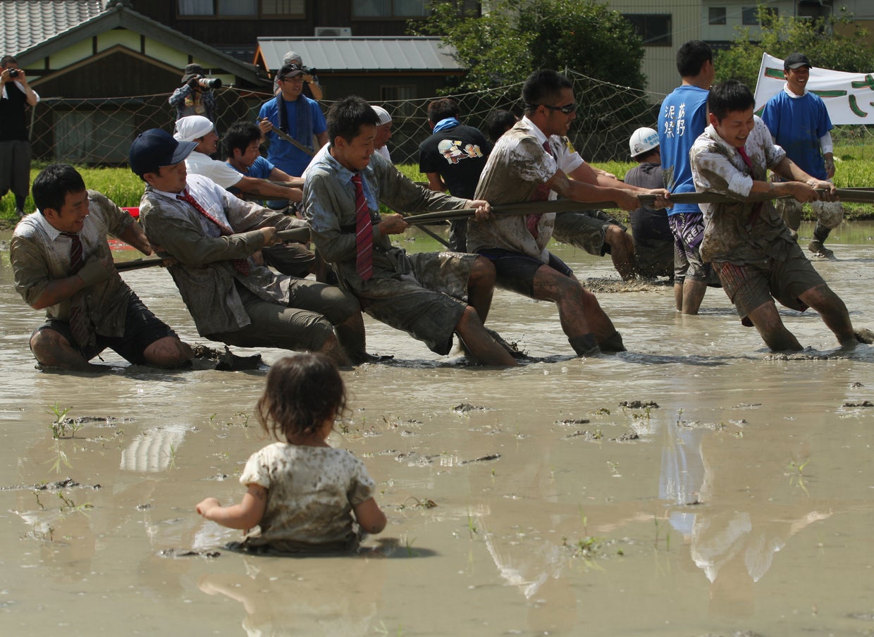 Japanese festival celebrates mud CBS News
