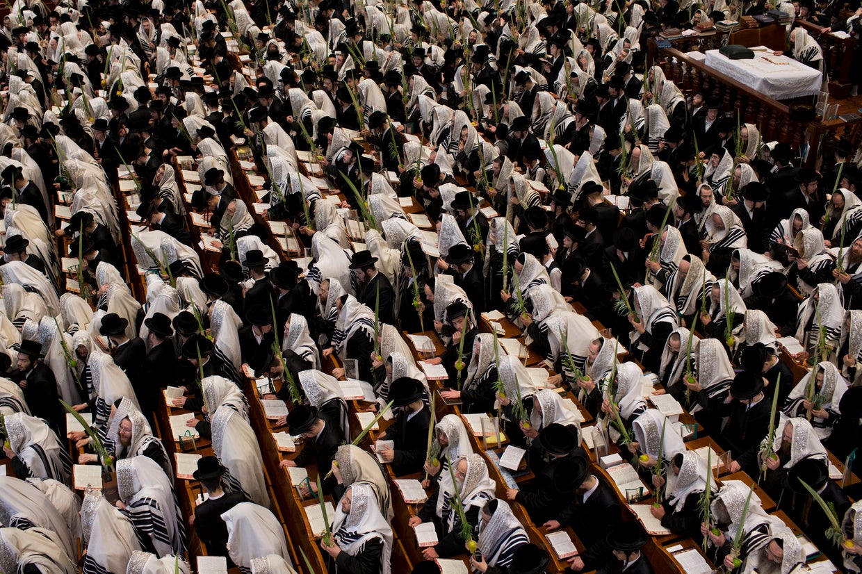 Sukkot celebrations in Israel CBS News