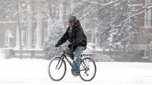 winter_weather_bicyclist.jpg