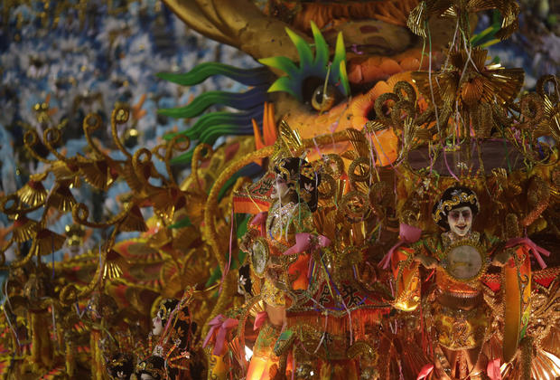 Rio De Janeiro Brazil S Carnival Celebrations 2014 Pictures Cbs News