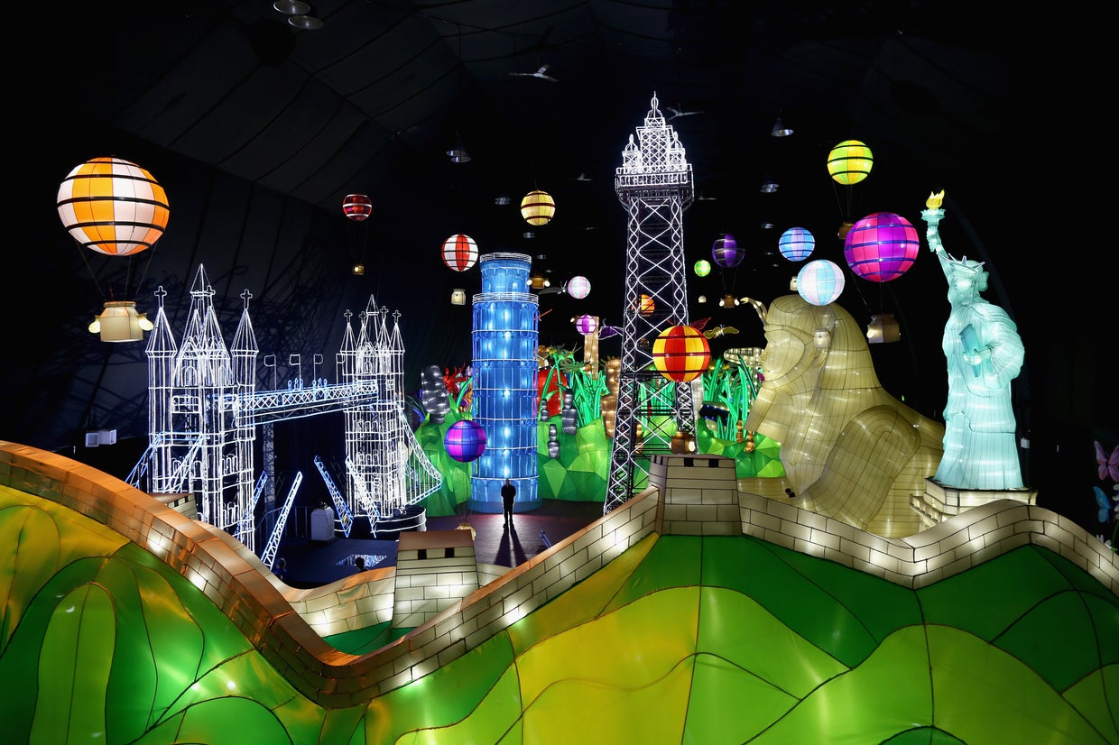 Massive illuminated park opens in England
