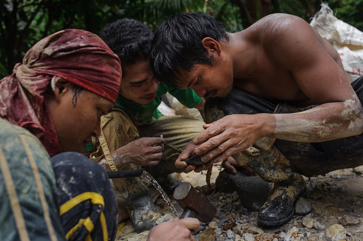 Pinutan, Philippines Finding gold in the Philippines CBS News