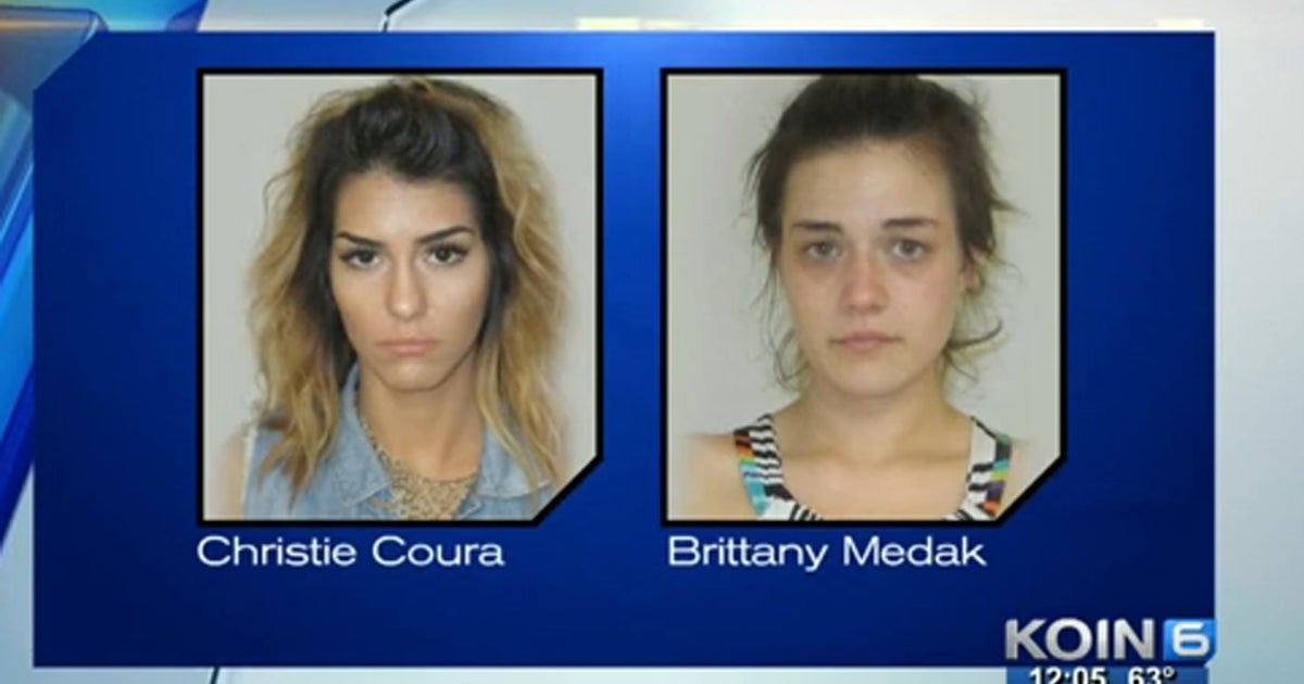 Twerking outside courthouse leads to arrest of three women in Beaverton