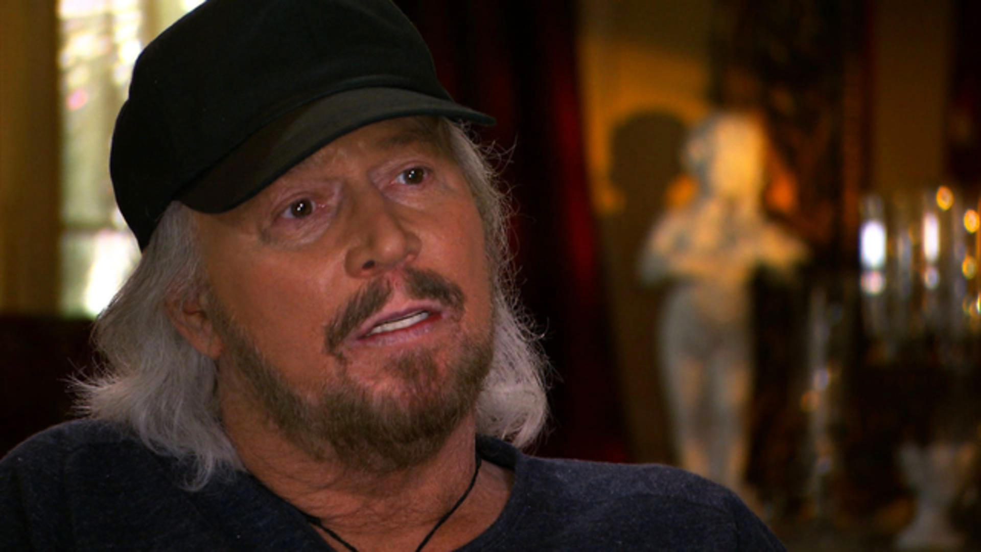 Barry Gibb The Last Bee Gee Goes It Alone Cbs News