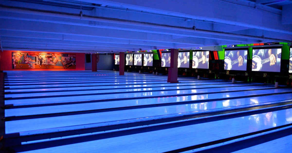 Bowlmor Lanes, NYC's oldest bowling alley, closes after 76