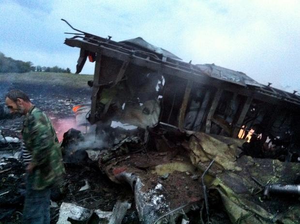 Malaysia Airlines flight 17 shot down in Ukraine  Malaysia Airlines