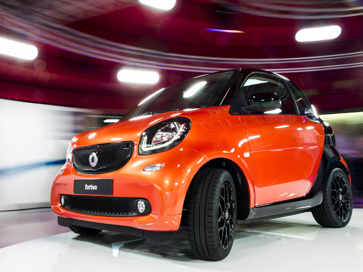 Smart Fortwo Car Tiny Smart Car Gets A Revamp Pictures Cbs News