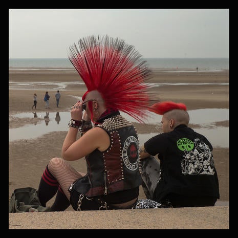 Punk rock portraits - Punks convene in England - Pictures - CBS News