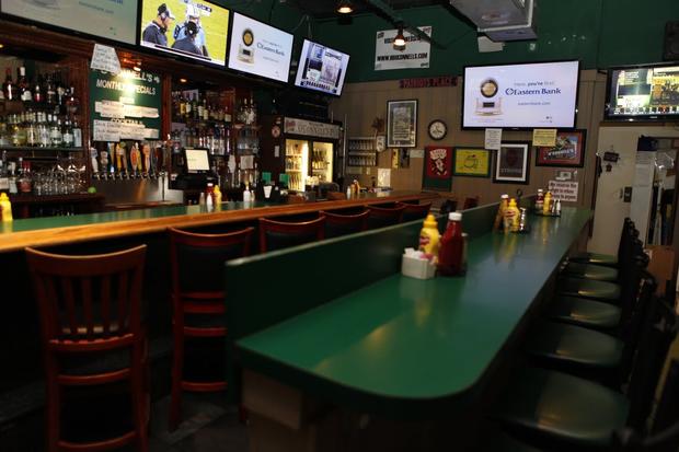 O'Connell's Sports Pub &amp; Grille 