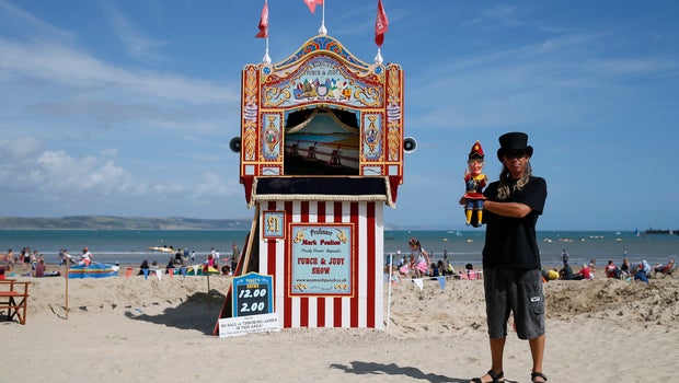 Https Www Cbsnews Pictures Punch And Judy Cbsnews3 016rtr47ts8 Jpg