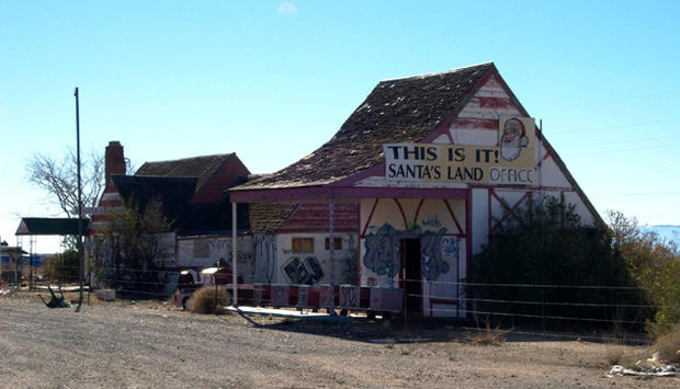 6 log 1/36 News  Calif. Pictures Ghost CBS America Bodie,  of   towns