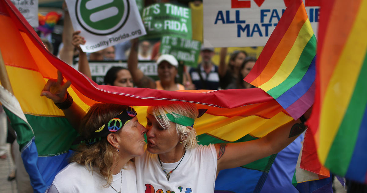 Supreme Court Won T Stop Same Sex Marriage In Florida Cbs News