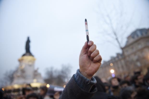 Thousands react to Paris shooting 