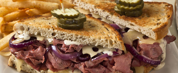 pastrami sandwich 610 header 