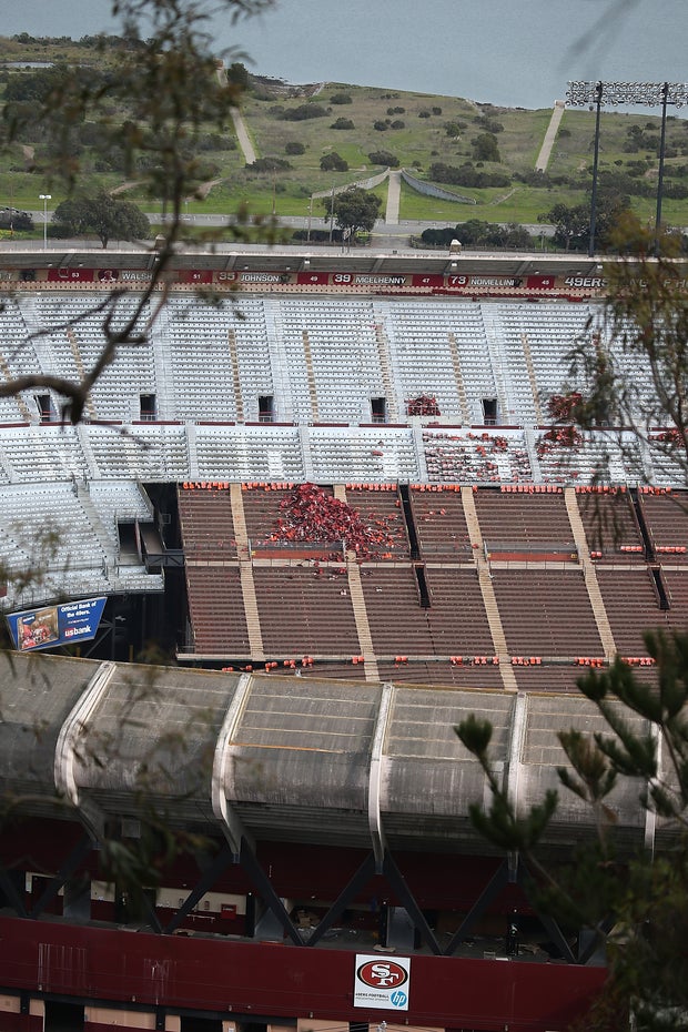 San Francisco's Candlestick Park undergoes demolition CBS News