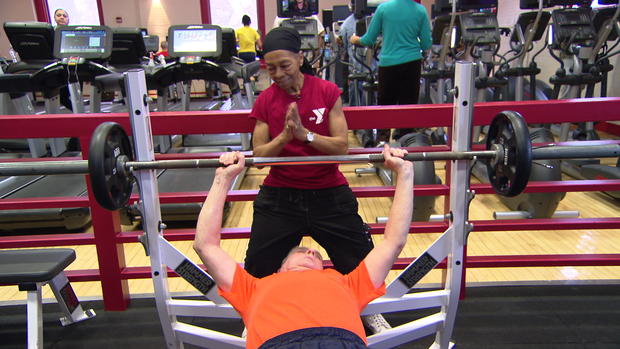 weightlifting-granny-iframe112254.jpg