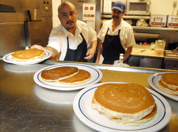 Amazing facts about pancake day - Strange and amazing 