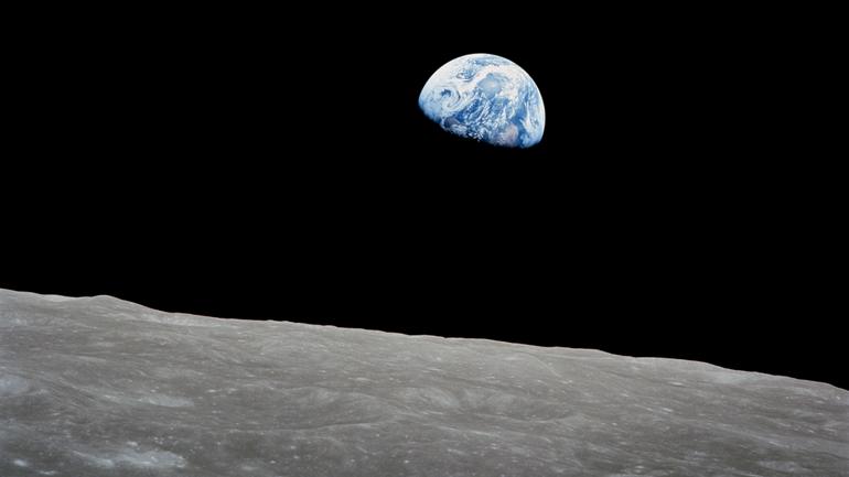 nd-tyson-earthrise-comp-2-mov.jpg