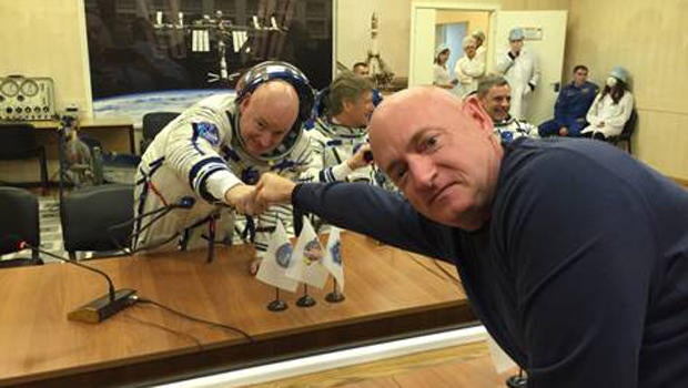 scott-kelly-mark-kelly-nasa.jpg