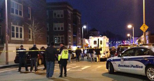 Boston police officer shot, suspect killed during traffic stop CBS News