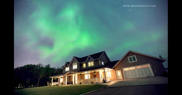 Aurora borealis lights up Minnesota sky CBS News