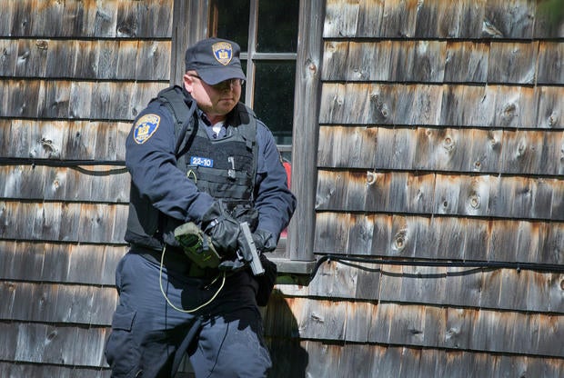 Manhunt ends for escaped NY killers 